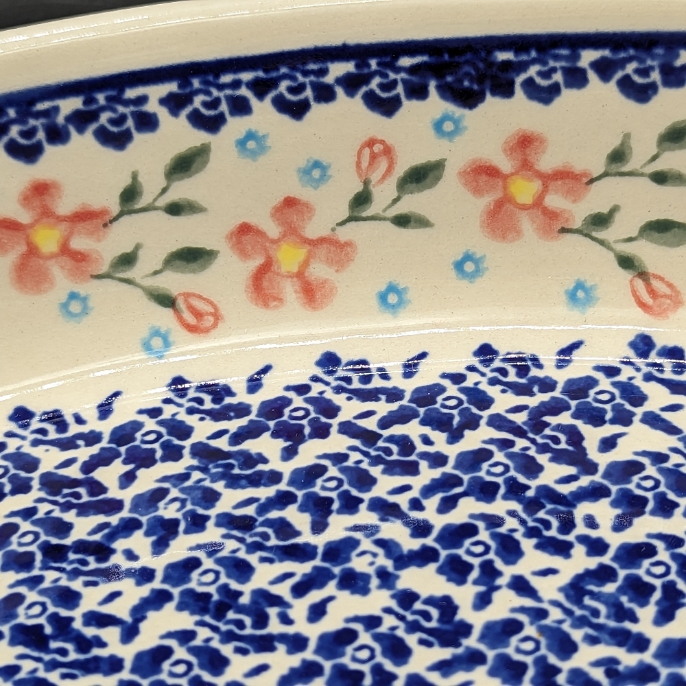 Polish Pottery Oval Baker from Zaklady Boleslawiec - Picture 9 of 9